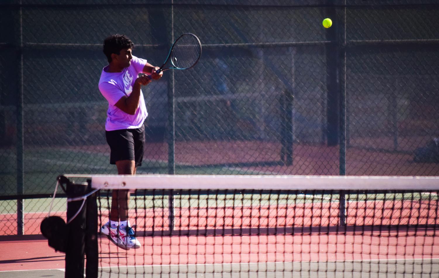 Boys Varsity Tennis defeats Monte Vista 7-2