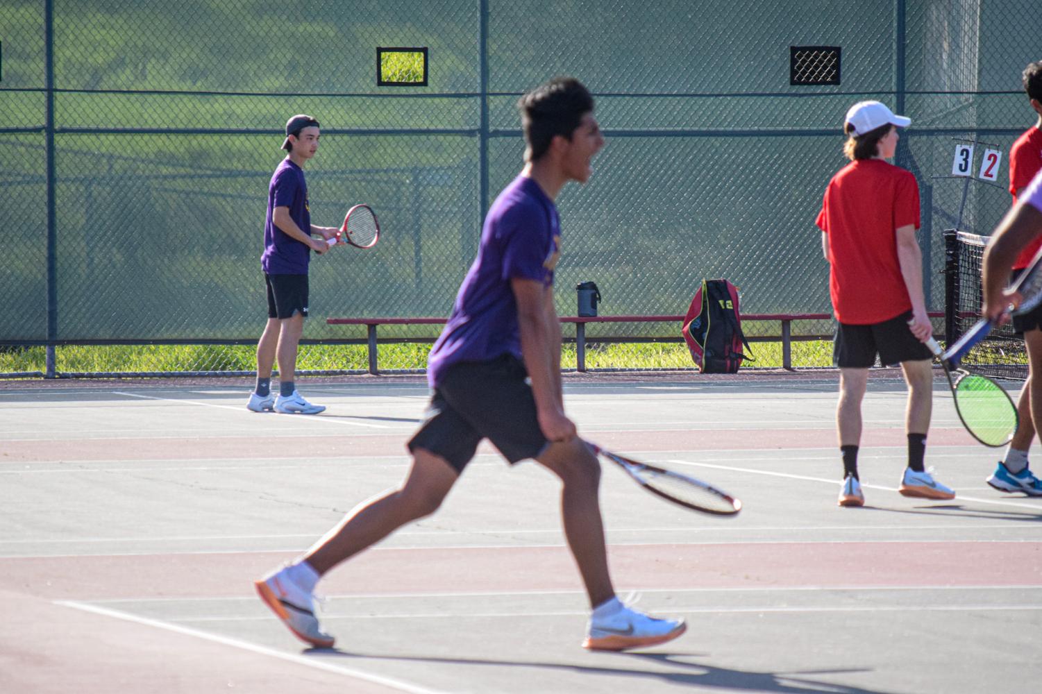 Boys Varsity Tennis defeats Monte Vista 7-2