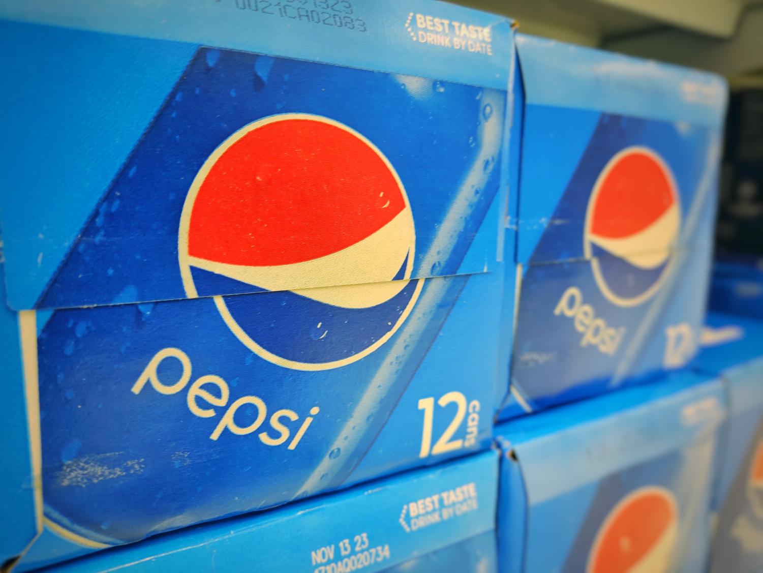 Pepsi’s rebrand reverts back to the 90’s: branding without creativity ...