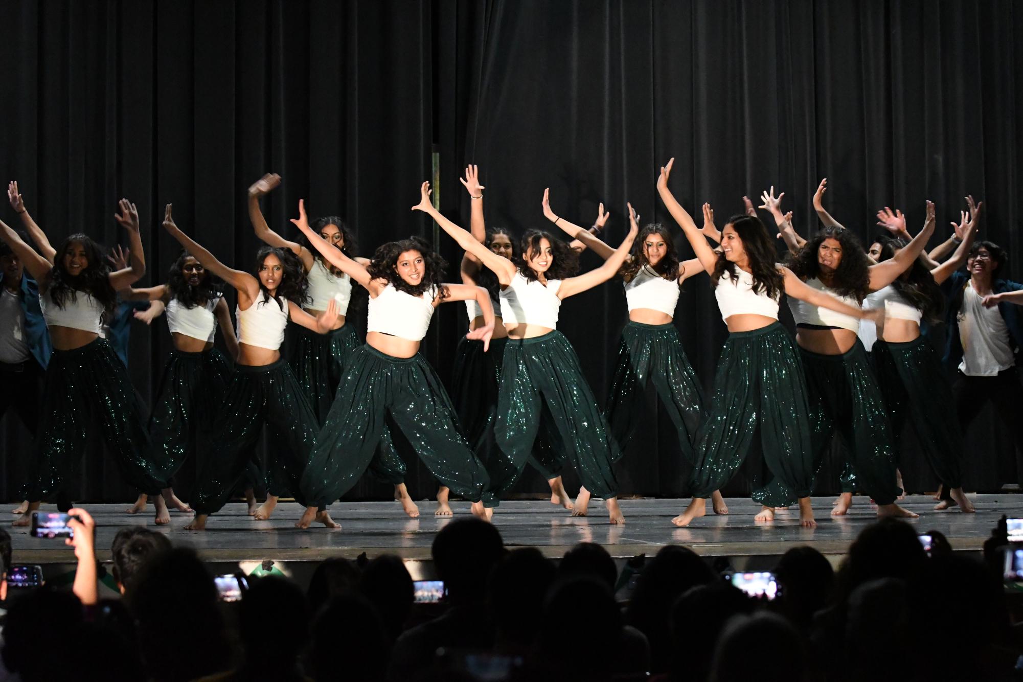 Amador+Valley+Dhamaka+hosts+its+Second+Annual+Isvara+Showcase+for+Bollywood+Dance+Teams+across+the+Bay+Area