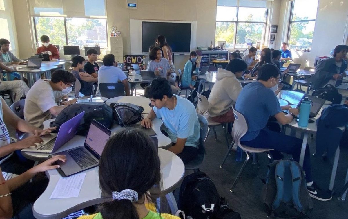 Cybersecurity club meetings allow students to practice hands on exercises, often officer-led. (Photo courtesy of the cybersecurity club)