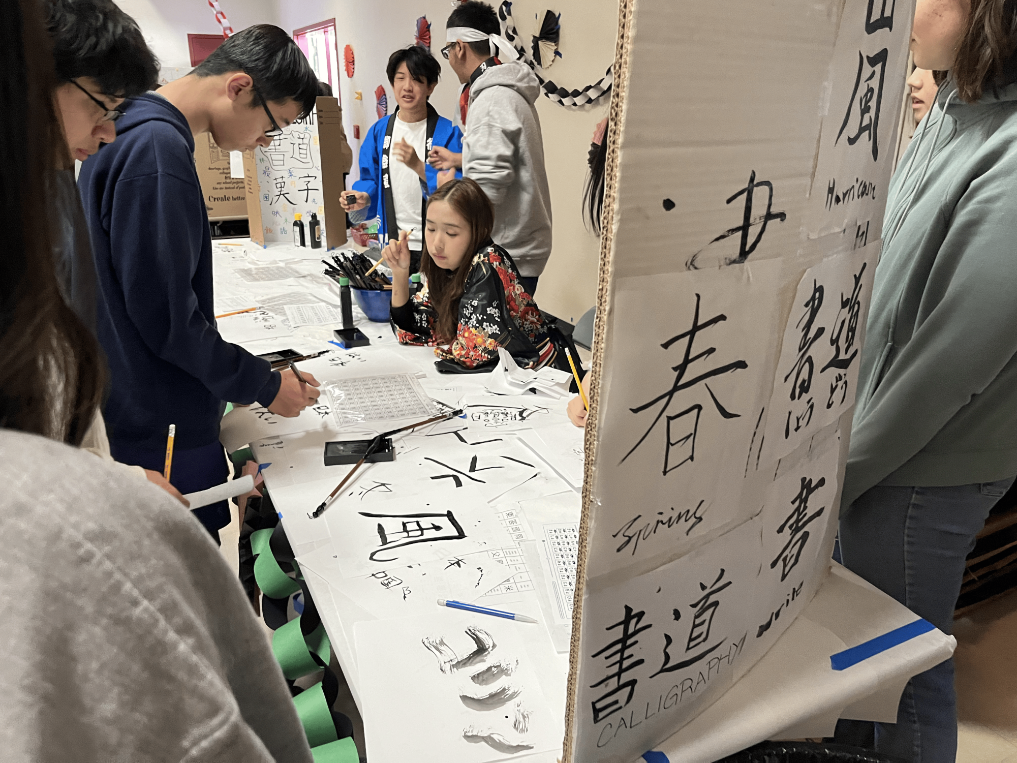 Photo Story: Japanese Class Displays Culture at Fall Festival