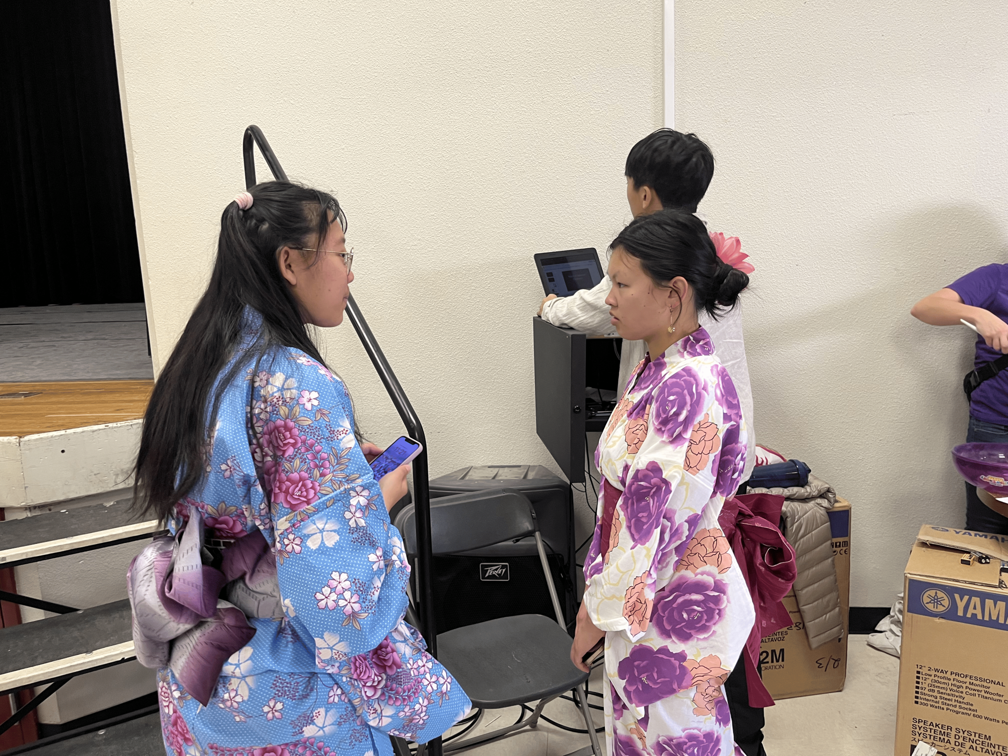 Photo Story: Japanese Class Displays Culture at Fall Festival